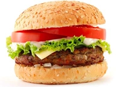 
	Pikantní hamburgery s grilovanými chilli papričkami jsou chutnější a zdravější alternativou k burgerům z rychlého občerstvení.

