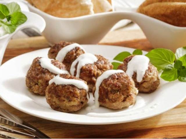 Karbanatky Z Mleteho Hoveziho Masa Prostreno Cz