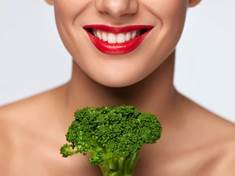 Proč si dávat brokolici na obličej