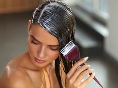 Mýty o barvení vlasů. Během menstruace se to nesmí