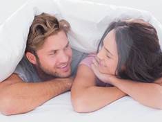 Sex je účinným lékem proti nespavosti, tvrdí odborníci