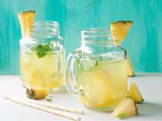 Ananasová voda působí na tělo jako životabudič