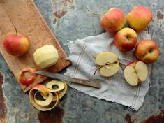 Slupky z jablek jsou nesmírně prospěšné pro vaši pokožku