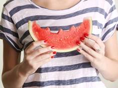 S hypertenzí může pomoci jedno typicky letní ovoce