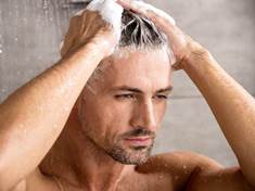 Domácí šampony: I muži by měli mít jeden pro sebe