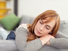 Proč alergie způsobují únavu a ospalost