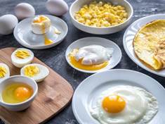 Rozmanitá příprava vajíček od slepiček