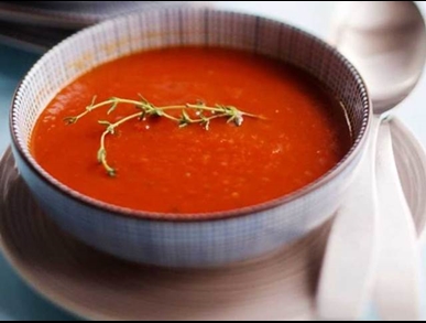 Polévka z pečené papriky
