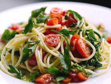 Špagety s brokolicovými listy
