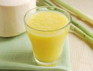 Kokosovo-ananasový nápoj