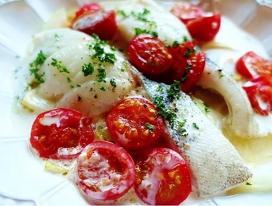 Rybí filé s rajčaty