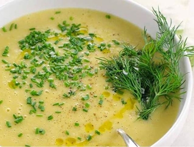 Bramborová polévka s kurkumou