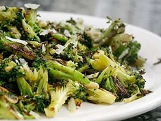 
	Jednoduchý recept na hlavní chod z brokolice a sýra.

