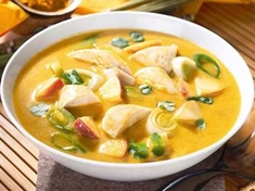 
	Recept na vydatnou polévku s kuřecím masem.

