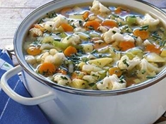 
	Recept na vydatný zeleninový pokrm, který se podává jako hlavní chod.
