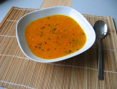 Jednoduchá mrková polévka - 3 ingredience