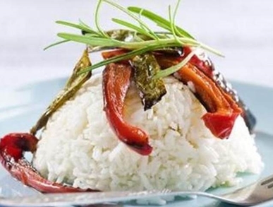 Jasmínová rýže s paprikou