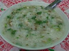 
	Hustá a výživná polévka z rýže.
