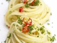 
	Připravte si lehké, italské špagety.
