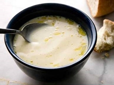 
	Tato polévka vás v zimním počasí určitě zahřeje a dodá energii.
