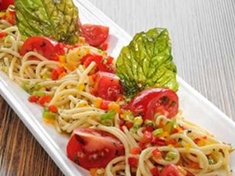 
	Podzimní recept na špagety se zeleninou a česnekem.
