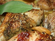 
	Receptů na přípravu kuřecího masa je snad nespočet. Ale zkusili jste už voňavá kuřecí stehýnka na šalvěji?
