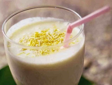 Kokosové mléko s ananasem